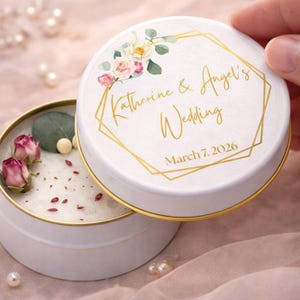 Personalized Dried Flower Tin Candle Favors: Scented Soy Wax, Bulk ...