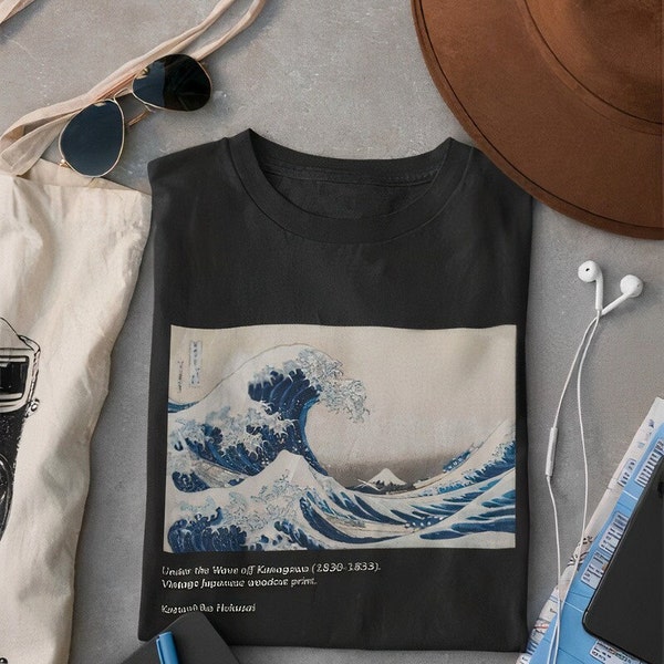 Great Wave Tee by Katsushika Hokusai -Vintage Artwork Shirt, Artistic Japanese Print, Casual Wear, Japanese Gift