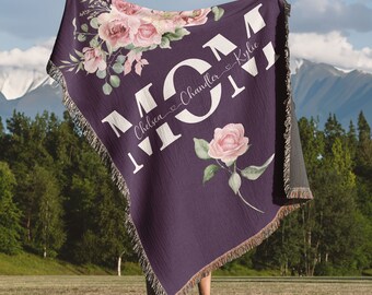 Personalized Mother's Day Woven Blanket: Custom Names, Floral Design