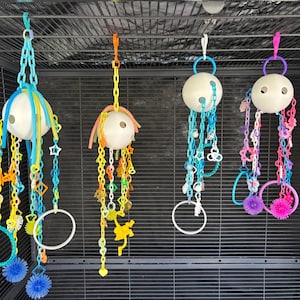 Pulley Chain Enrichment Toy, Exotic Pet/Bird/Sugar Glider/Ferret Cage Fun