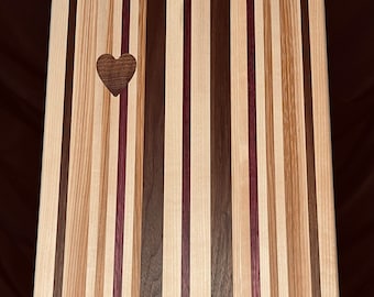 Walnut heart inlay cutting board | Charcuterie board | Kitchen