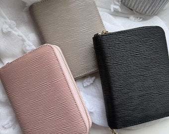 A7 Zippered Wallet with Rings: Ribbed Wallet - Black, Pink, Taupe