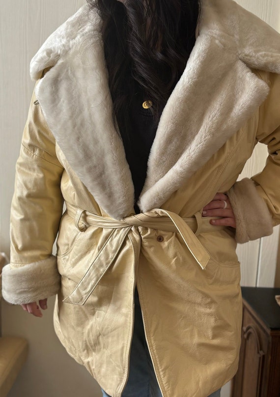 Vintage Wilson's Leather and Faux Fur Coat - image 2