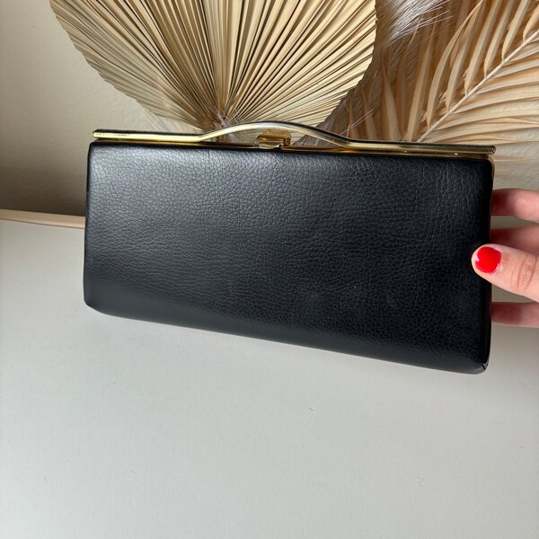 Vintage Mod Clasp Clutch