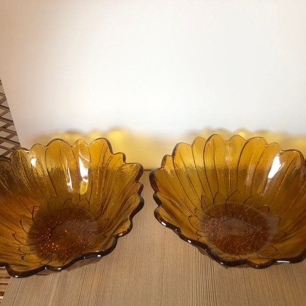 Vintage Indiana Glass Amber Sunflower Bowls (Set of 2)