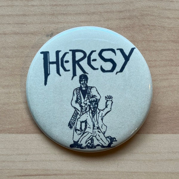 HEREJÍA hardcore thrash punk pin insignia botón dolor de oído alarma BGK los estúpidos ruido extremo terror hormigón medias corteza asedio DRI descarga mdc