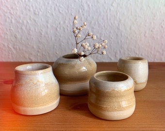 Mini Vase, Keramik, Handmade, Cremefarben