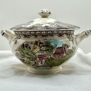 Johnson Brothers Friendly Village Glazed Ceramic Porcelain Sugar Bowl with Lid