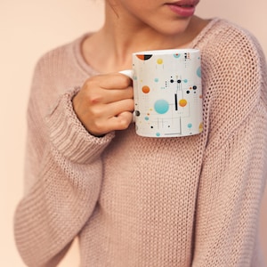バウハウス デザイン (12/12) コーヒー マグ - 建築家、アーティスト、オフィス クリエイティブ向けのレトロな 11 オンス カップ