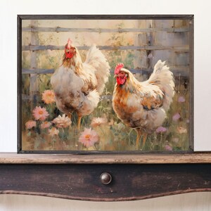 Peut inclure: Peinture encadr&eacute;e repr&eacute;sentant deux poulets dans un jardin. Les poulets ont des plumes blanches et beiges et des cr&ecirc;tes rouges. Des fleurs roses et oranges sont au premier plan, avec une cl&ocirc;ture en bois en arri&egrave;re-plan. Style pictural doux.
