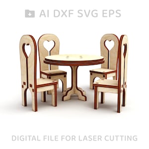 Pode incluir: Um conjunto de mesa e quatro cadeiras de madeira cortadas a laser. A mesa e as cadeiras são de cor castanho claro com detalhes vermelhos. As cadeiras têm recortes em forma de coração nas costas.