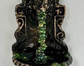 Melody Jane Victorian Lion Wall Fountain - 1:12 Scale Miniature Garden Accessory For Dollhouse
