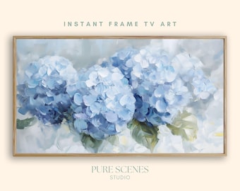 Puede incluir: Una obra de arte digital enmarcada rectangular titulada INSTANT FRAME TV ART de PURE SCENES STUDIO. La imagen presenta una pintura al óleo de racimos de flores de hortensia azul claro y blanco con hojas verde suave sobre un fondo pálido.