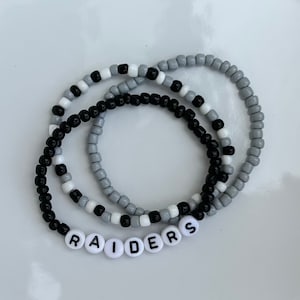 Las Vegas Raiders Bracelet | Football Bracelet | Raiders Football | Sports Team Bracelet | Beaded Bracelet | Custom Team Bracelet