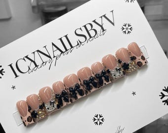 GATITO LEOPARDO OSCURO / uñas postizas de lujo