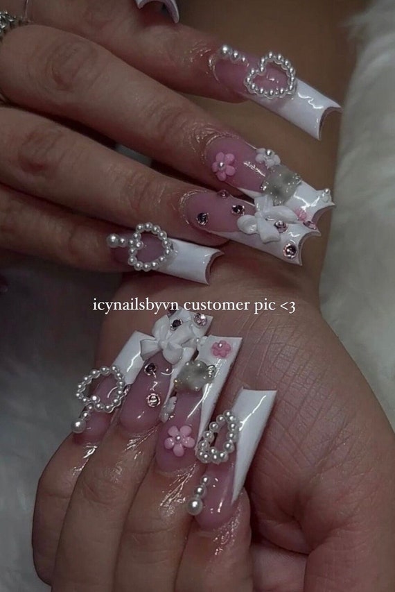 COQUETTE CHARM / Press on Nails Charms 