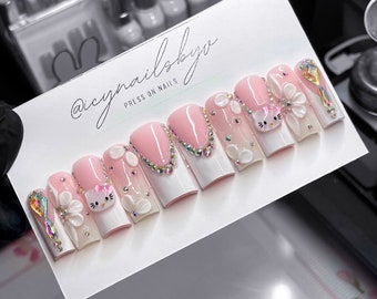 KITTY LUX / press on nails high quality