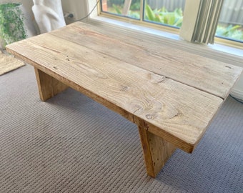 RUSTIC COFFEE TABLE