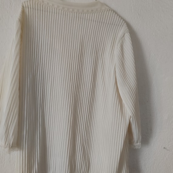 Gorgeous ,vintage off white,ribbed and lace stret… - image 3