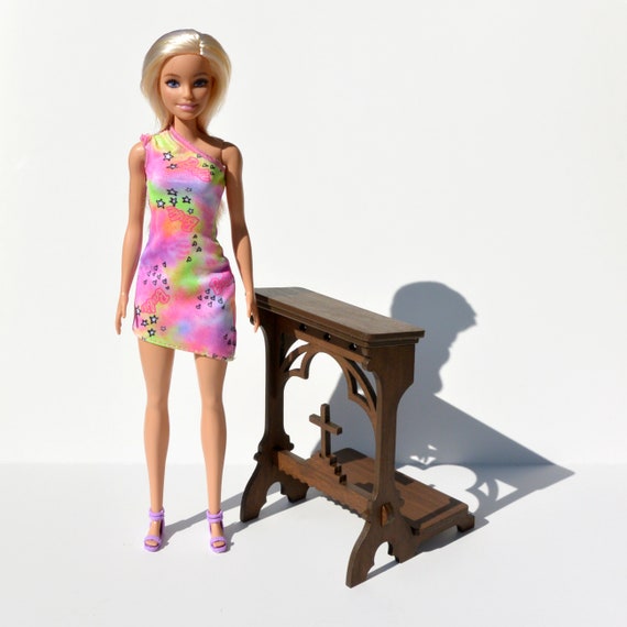 Kit 6 Roupas Da Barbie