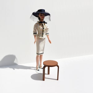 Modernist Stool - dollhouse miniature kit scale 1/6 (Barbie fashion doll 1:6)