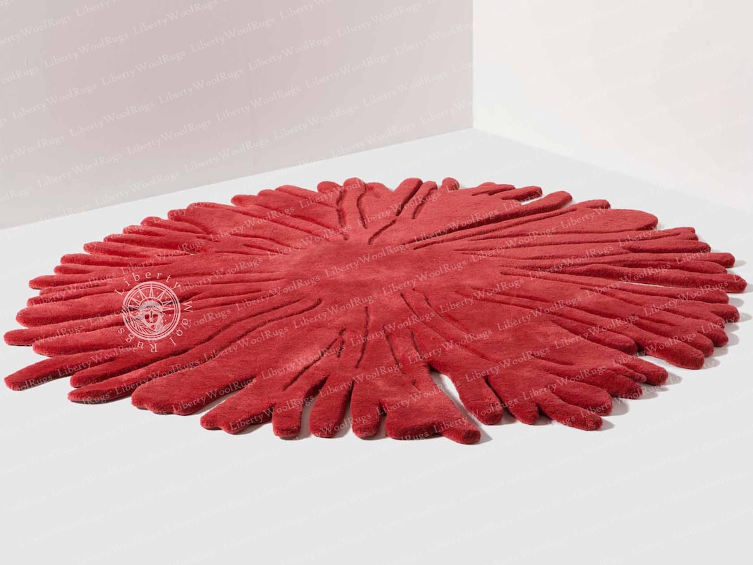 Red Irregular Round Tufted Rug in Beautiful Weaving in Hand Tufted ...
