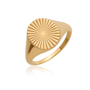Sunburst Signet Ring Gold Vermeil, Radial Engraved Ring for Women, Geometric Art Deco Statement Ring, Bold Gold Sun Pattern Gift for Her