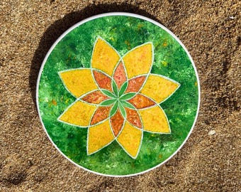 Podkładka pod kubek z mandalą „Serce Słońca” | Wystrój domu w stylu boho | Prezent na jogę | Oryginalne dzieło sztuki