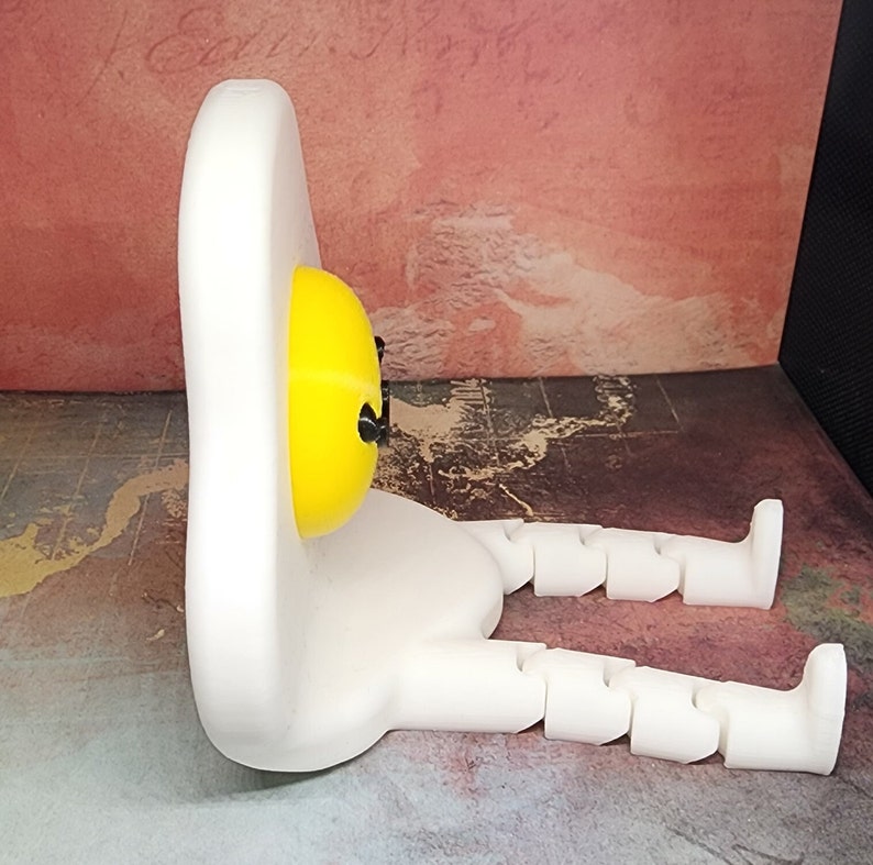 Sitting Fried Egg With Pan - Fidget Toy - Unpainted Flexi Articulated ...