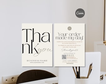 Puede incluir: Dos tarjetas de agradecimiento comerciales rectangulares con fondo crema y texto negro. La tarjeta izquierda presenta la palabra Thank you en fuente serif grande. La tarjeta derecha muestra el texto Your order made my day, un código QR.