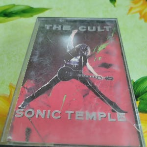 The Cult, sonic temple 1989, vintage 80s mc cassette tape, used music cassette. original press, Virgin music. amazing gift for