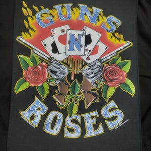GNR 4 ACES, 1991 © Guns n Roses vintage anni '90 backpatch originale ufficiale, deadstock, Brockum, pistole, rose, carta, sangue, fuoco. Toppa fantastica