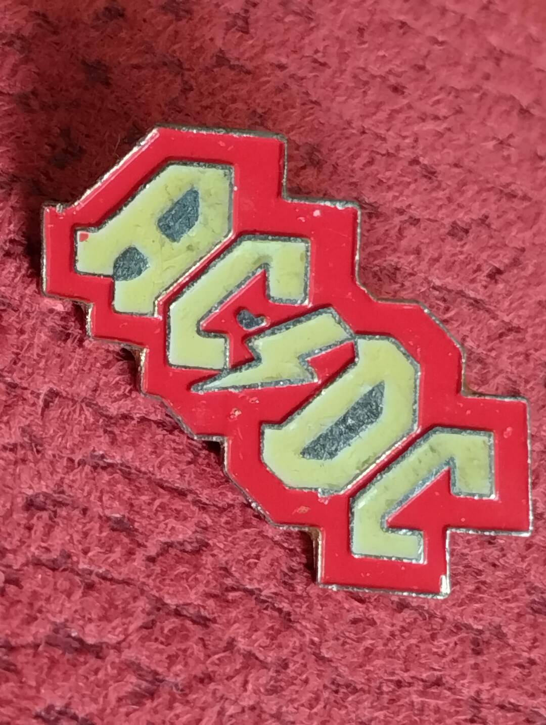 AC DC, Enamel Carved Pin, Used Vintage 80s , Logo Band, Amazing Gift ...