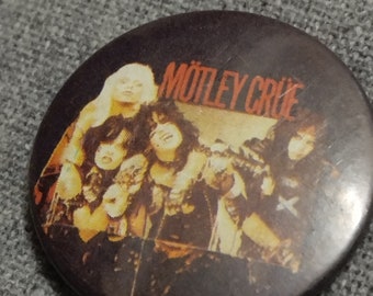 Motley Crue Shout at the Devil vintage 80S pin, extra rare item for real collectors vintage relic of the legendary band Motley Crue for you