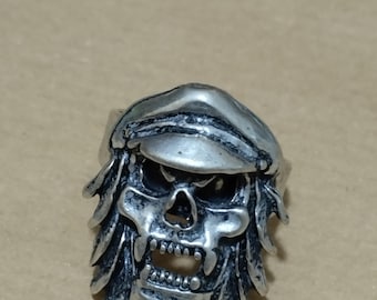 Schädel, gegossener Metallring Vintage 80er Jahre, Biker-Stil Ring, 80er Jahre alter Lagerbestand. Für deinen Rock Look. Fantastische Geschenkidee für alle Fans des Genres.