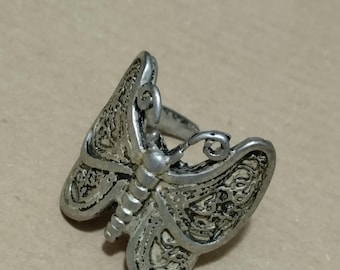 Butterfly, cast metal ring vintage 80S, old stock, adjustable ring, fantastic item for true lovers of 80s objects. warning small imperfectio