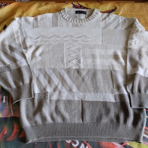 Cacharel, suéter vintage años 90 fabricado en Italia, original Cacharel vintage. Muy buen estado, regalo increíble para amantes de la ropa vintage, raro