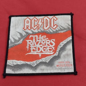 AC/DC 1991, patch para costurar, AC/DC The Razors Edge 1990, turnê mundial de 1991, produto oficial de 1991 ©, vintage anos 90, cor prateada, raro.