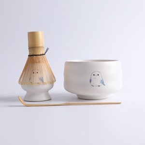 Hand -Painted Cute Little bird Ceramic Matcha Bowl with Bamboo Whisk and Chasen Holder Matcha Tea Making Kits