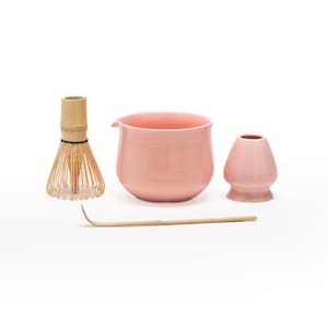 Elegante set di ciotole in ceramica per Matcha con beccuccio, frusta in bambù e porta Chasen, set per cerimonia del tè giapponese da 480 ml
