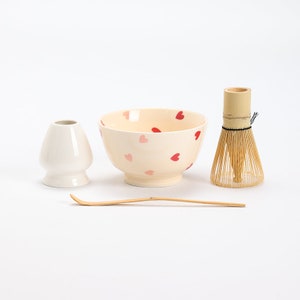 Heart Pattetn Ceramic Matcha Bowl with Bamboo Whisk and Chasen Holder Tea Ceremony Set