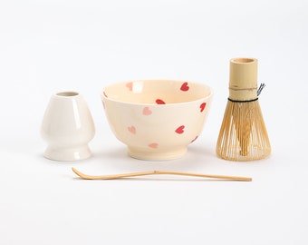 Heart Pattetn Ceramic Matcha Bowl with Bamboo Whisk and Chasen Holder Tea Ceremony Set