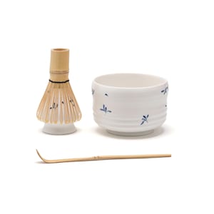 Hand-painted Orchid Ceramic Matcha Bowl with Bamboo Whisk and Chasen Holder Matcha Tea Ceremony Set 470ml