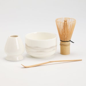 Chawan de cerámica de montaña esmerilada con batidor de bambú y soporte Chasen para ceremonia del té imagen 4