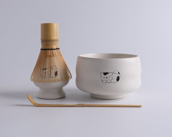 Handpainted Cute Cat White Ceramic Matcha Bowl with Bamboo Whisk and Chasen Holder Matcha Tea Kits