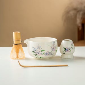Handgeschilderde bloemen keramiek matcha set 450 ml