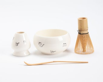 Cute Cat White Ceramic Matcha Bowl with Bamboo Whisk and Chasen Holder Tea Making Kits