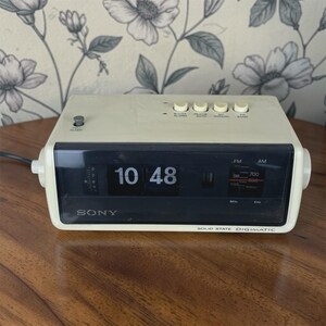 Radio Réveil Vintage Sony Digimatic – Modèle Litetime, état Fonctionnel