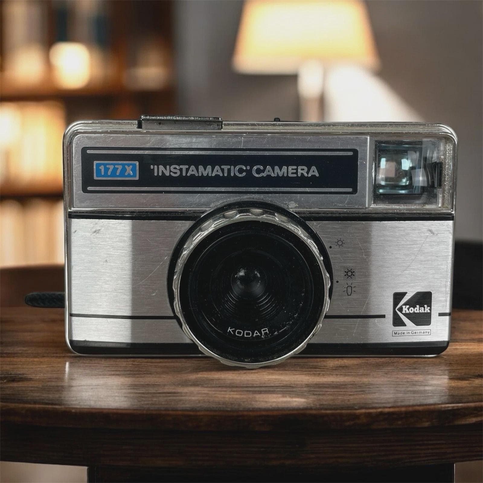 Appareil Photo Kodak Instamatic 204 Vintage - Avec étui - Très Bon état