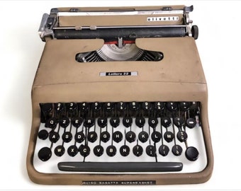 Olivetti Lettera 22 Schreibmaschine, erste Serie, gehört Guido Bagatta, Vintage 50'
